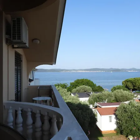Olive And Sea Lejlighed Bibinje